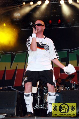 Collie Buddz (USA) with The New Kingston Band 23. Summer Jam Festival, Fuehlinger See, Koeln - Red Stage 04. Juli 2008 (5).JPG